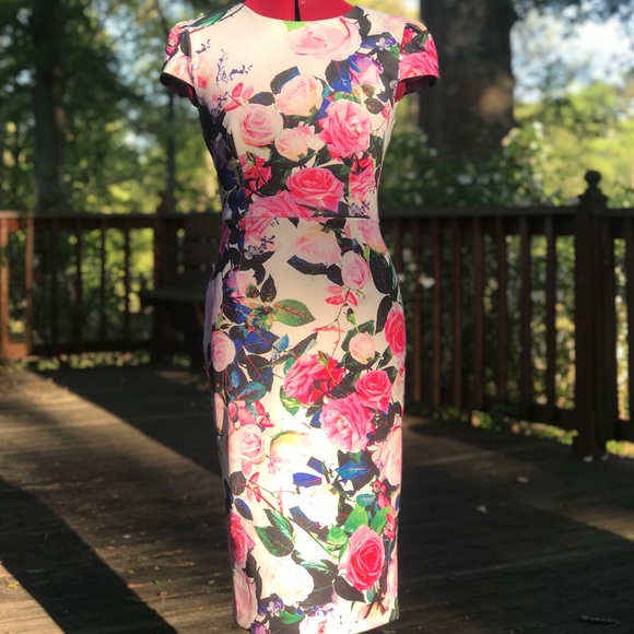 Betsey Johnson Dresses & Skirts - Betsey Johnson satiny floral midi dress